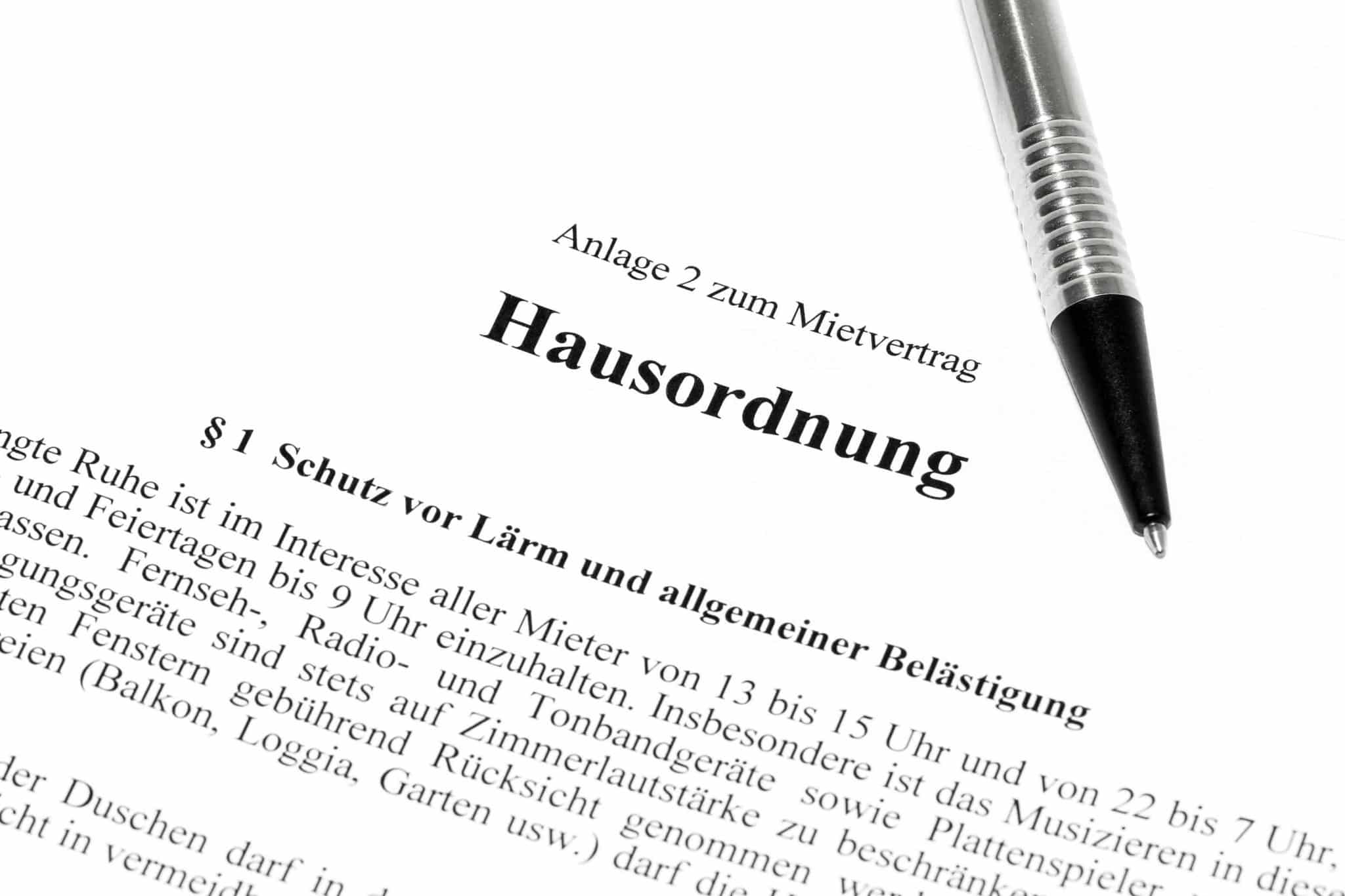 Hausordnung - Inhalte und Pflichten aus der Ordnung für Mieter - inkl. Mustermietvertrag