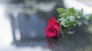 Mieter:in stirbt - Was für Vermietende bei Tod der Mietenden zu berücksichtigen ist