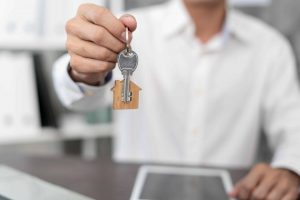 Mietvertrag widerrufen - Wie Vermieter:innen und Mietende vom Mietvertrag zurücktreten können