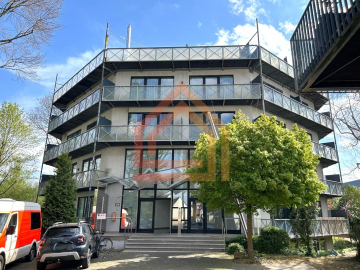 Modernes Apartment im Souterrain mit Außenstellplatz!, 50354 Hürth, Souterrainwohnung